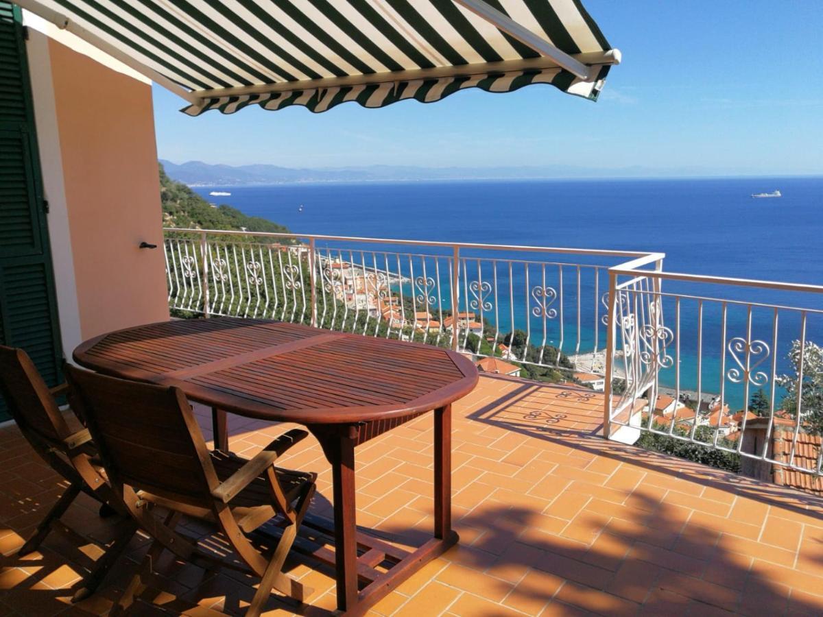 Villa Gio - Terrazza Nel Blu Bergeggi Ngoại thất bức ảnh